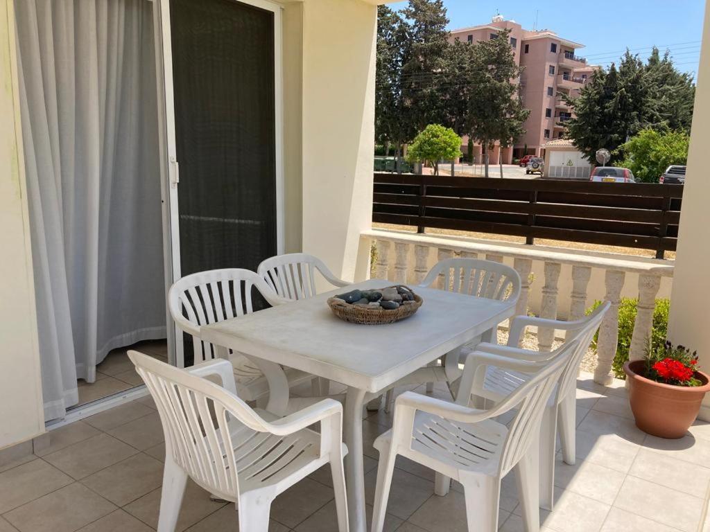 Diana 49 Apartment Paphos Exterior photo